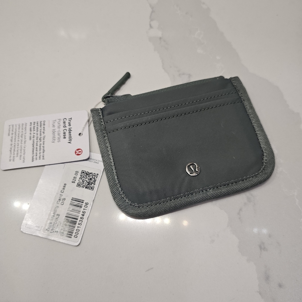 Lululemon True Identity Card Case - Picture 3 of 5